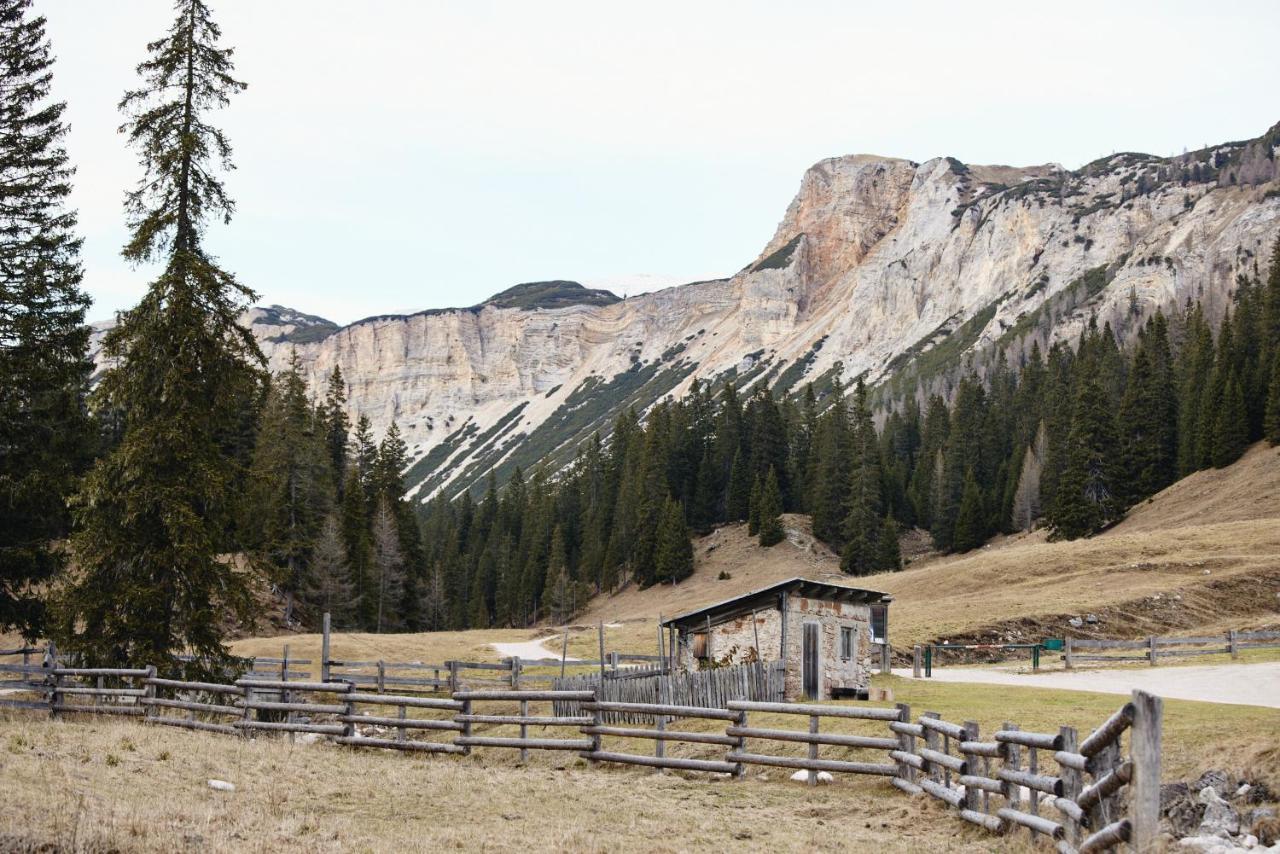 Rifugio Malga Ra Stua Villa Cortina d'Ampezzo Exterior photo