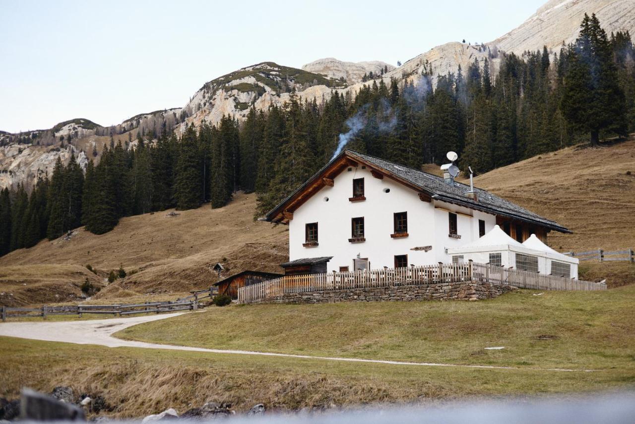 Rifugio Malga Ra Stua Villa Cortina d'Ampezzo Exterior photo
