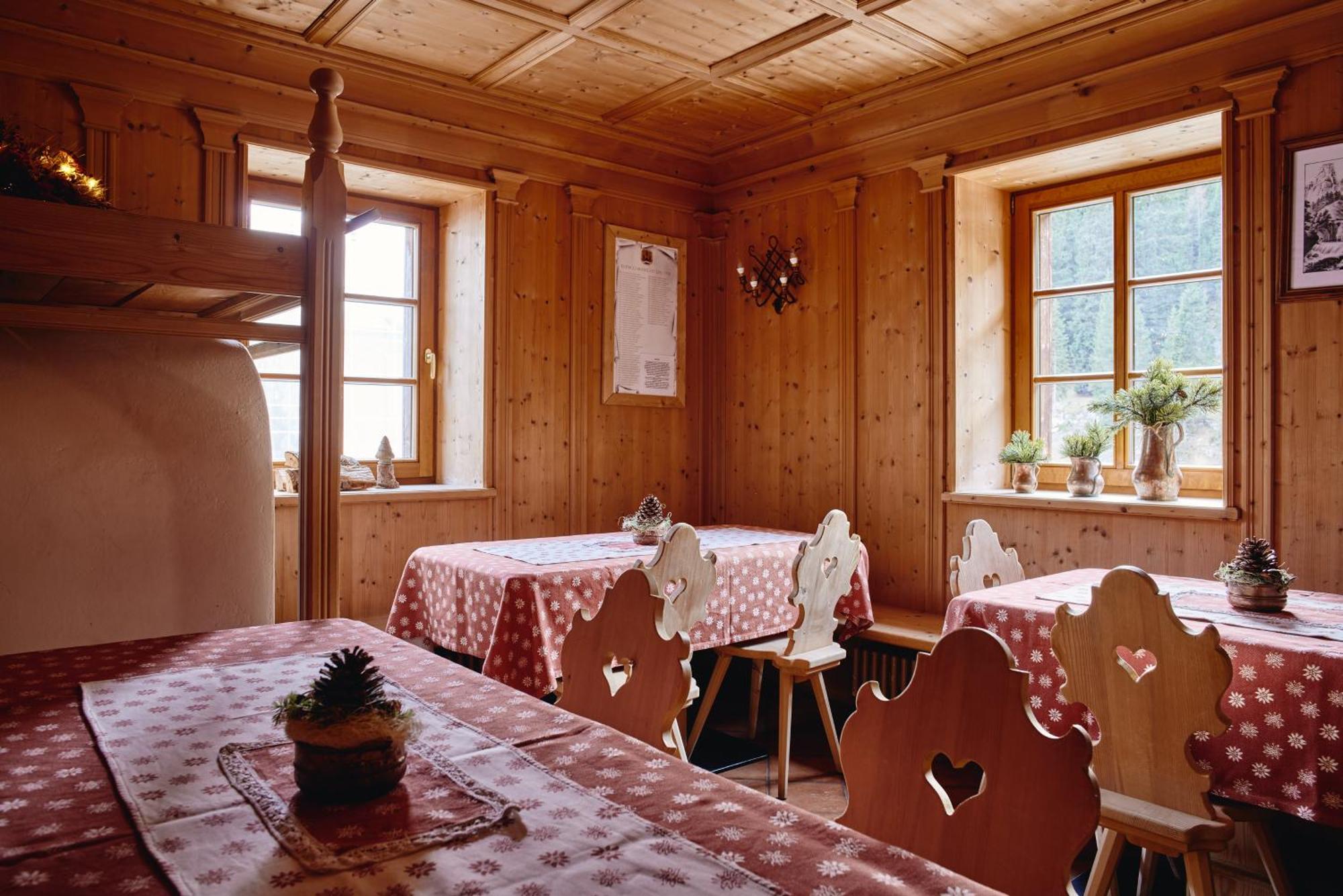 Rifugio Malga Ra Stua Villa Cortina d'Ampezzo Exterior photo